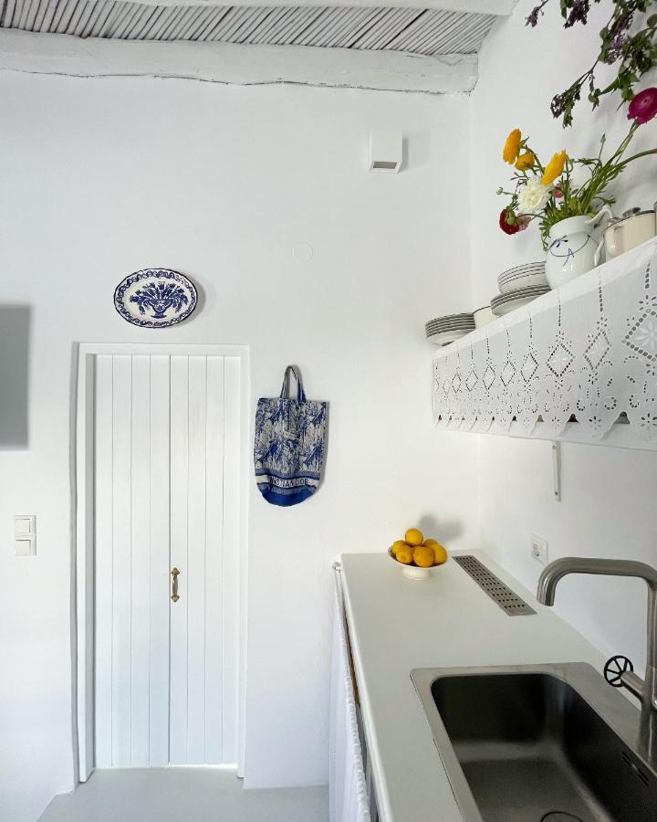 Serifos White ภายนอก รูปภาพ